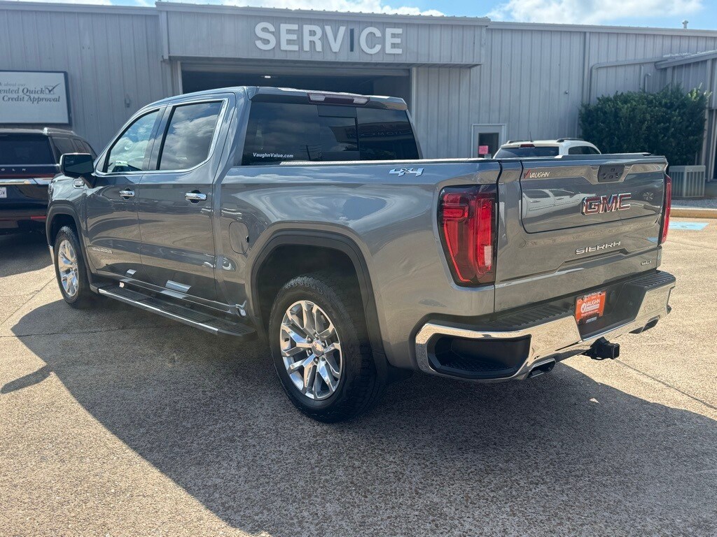 2021 Gmc Sierra 1500 SLT photo 3
