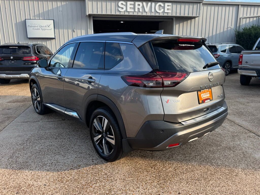 Used 2023 Nissan Rogue SL SUV