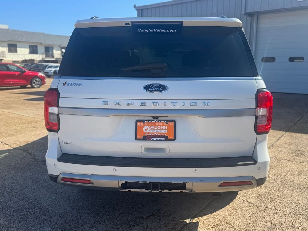 Used 2022 Ford Expedition XLT SUV