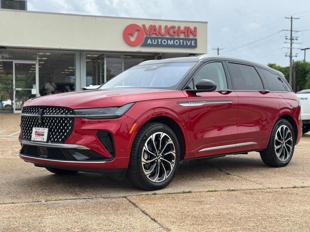 2024 Lincoln Nautilus Reserve AWD's photo