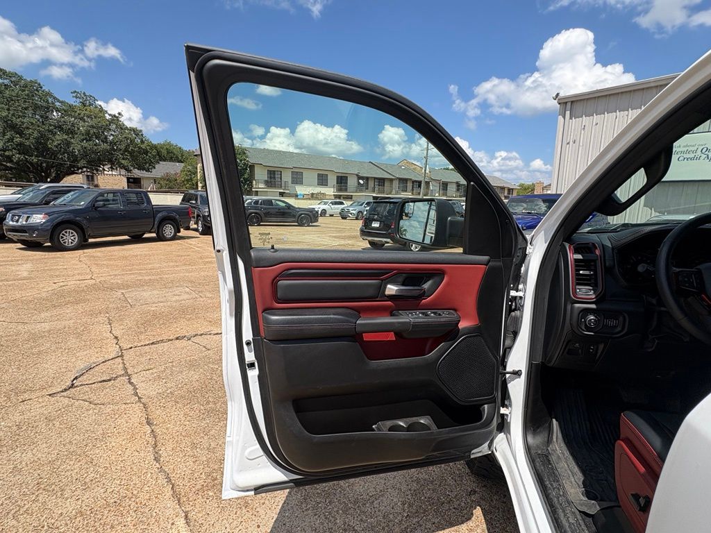 2025 RAM Ram 1500 Pickup Rebel - Photo 9