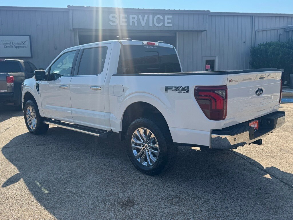 2024 Ford F-150 Lariat photo 3