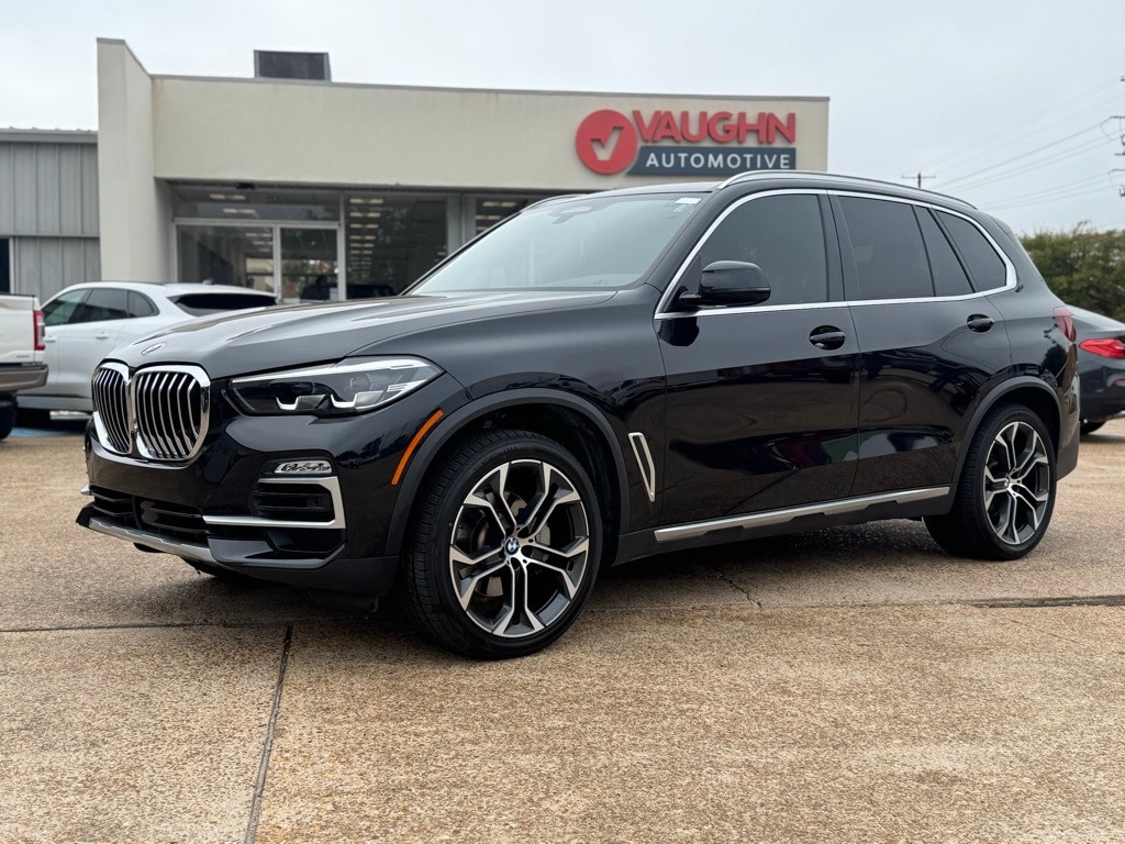 2021 BMW X5 40i's photo