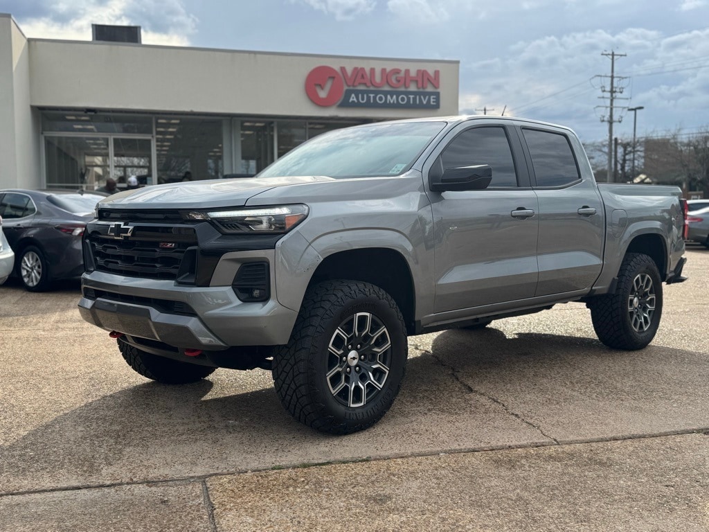 2024 Chevrolet Colorado Truck Crew Cab 