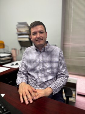 Staff member Noah Guidry from ID_d6108e8f5103
