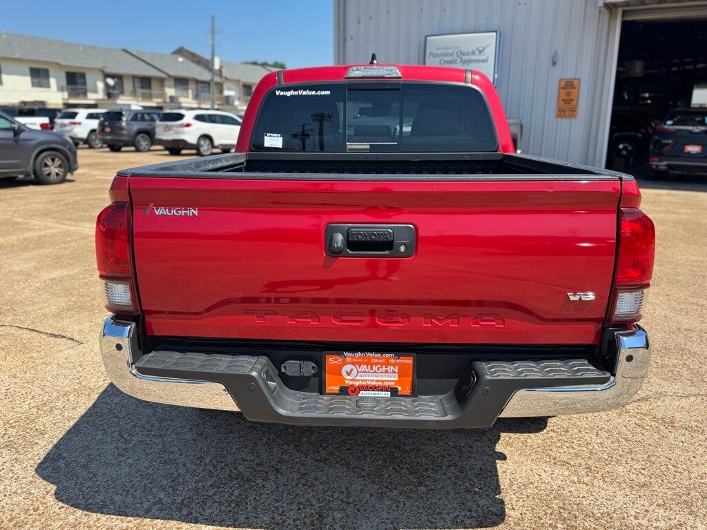 2022 Toyota Tacoma SR5 V6 photo 4
