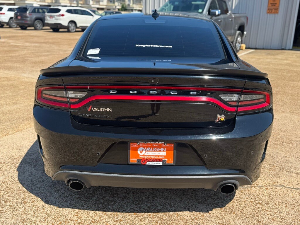 2021 Dodge Charger Scat Pack photo 2