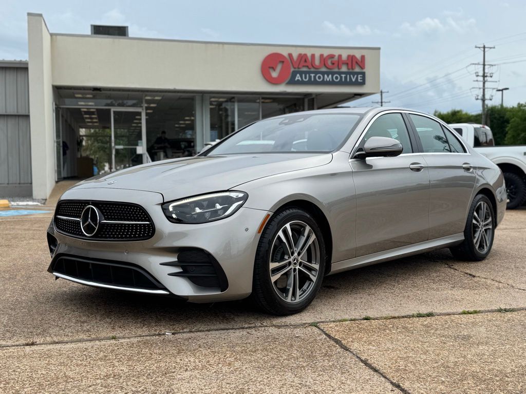 2021 Mercedes-Benz E-Class E350's photo