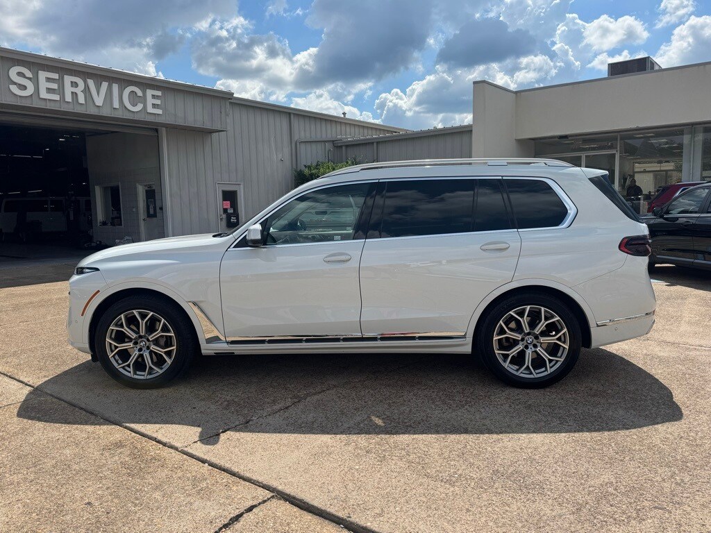 2025 Bmw X7 xDrive40i photo 2
