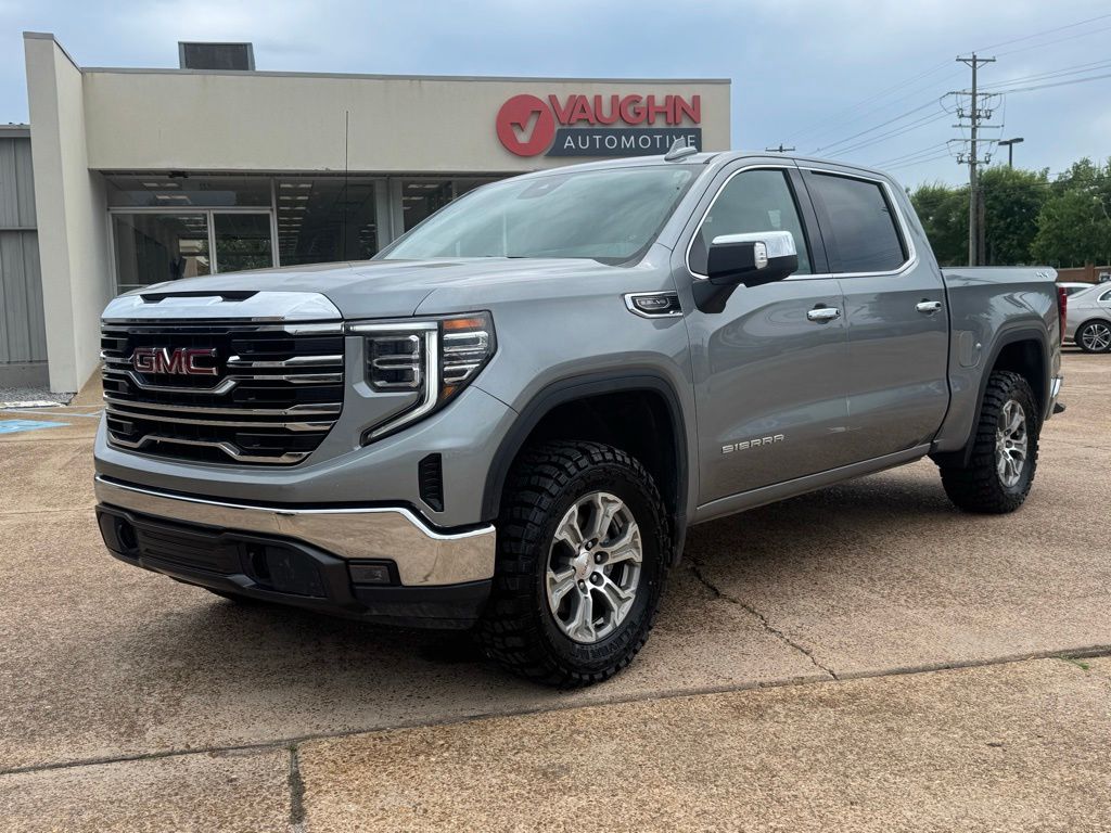 2025 GMC Sierra 4WD Crew Cab Short Box SLT's photo