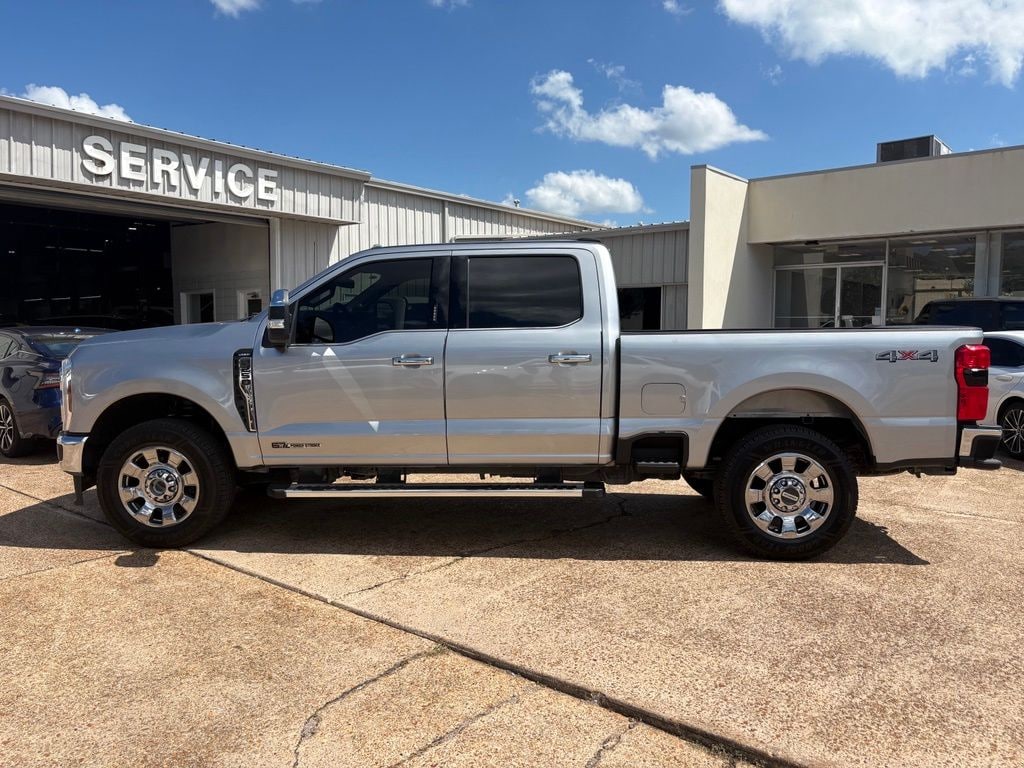 Used 2024 Ford F-250 Truck Crew Cab