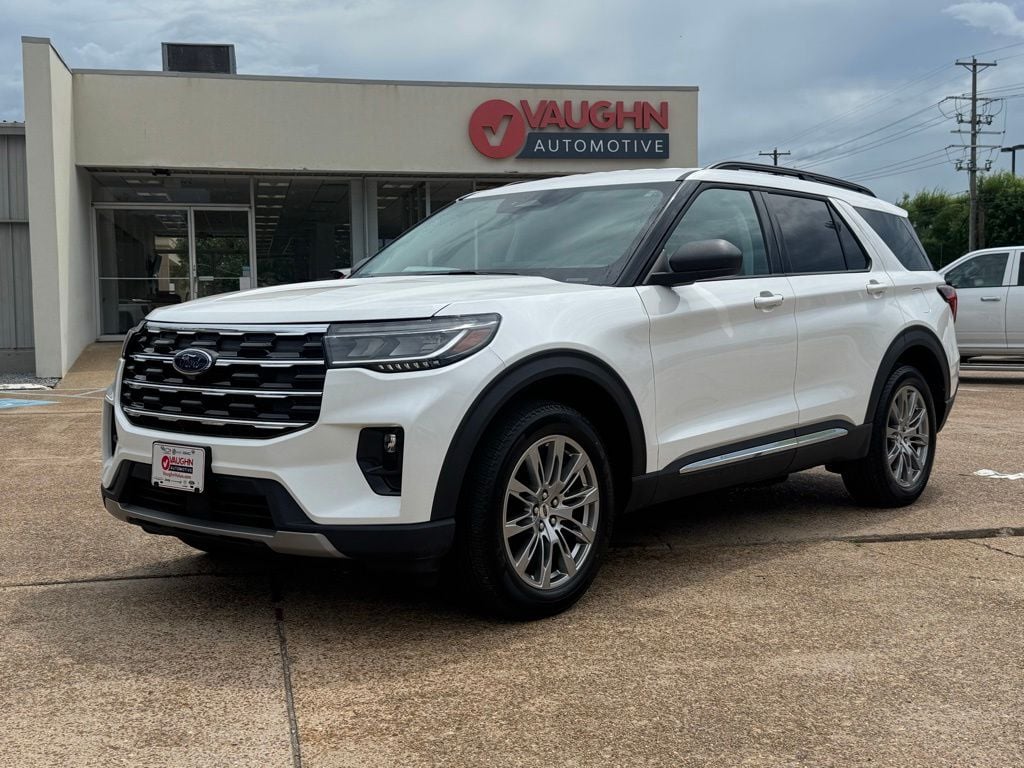 2025 Ford Explorer SUV 