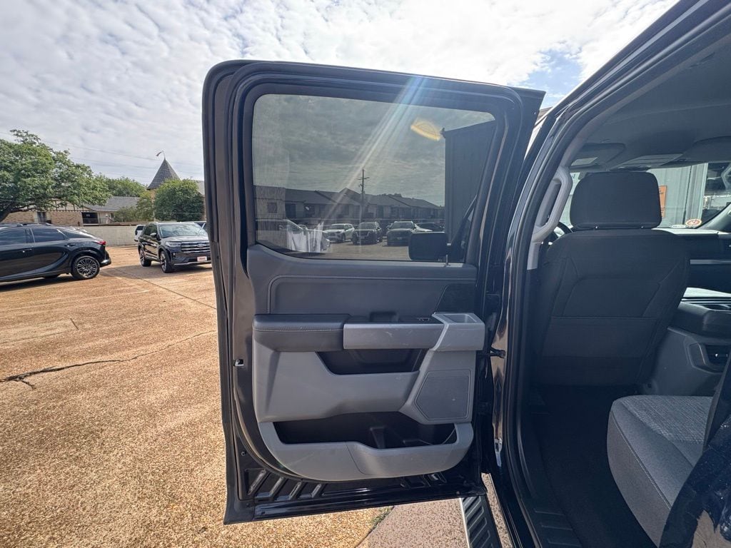 2022 Ford F-150 XLT - Photo 13