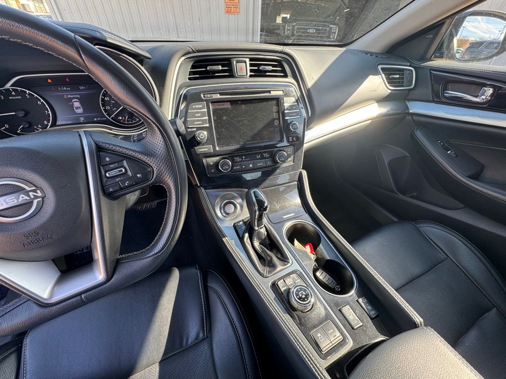 2023 Nissan Maxima SV - Photo 12