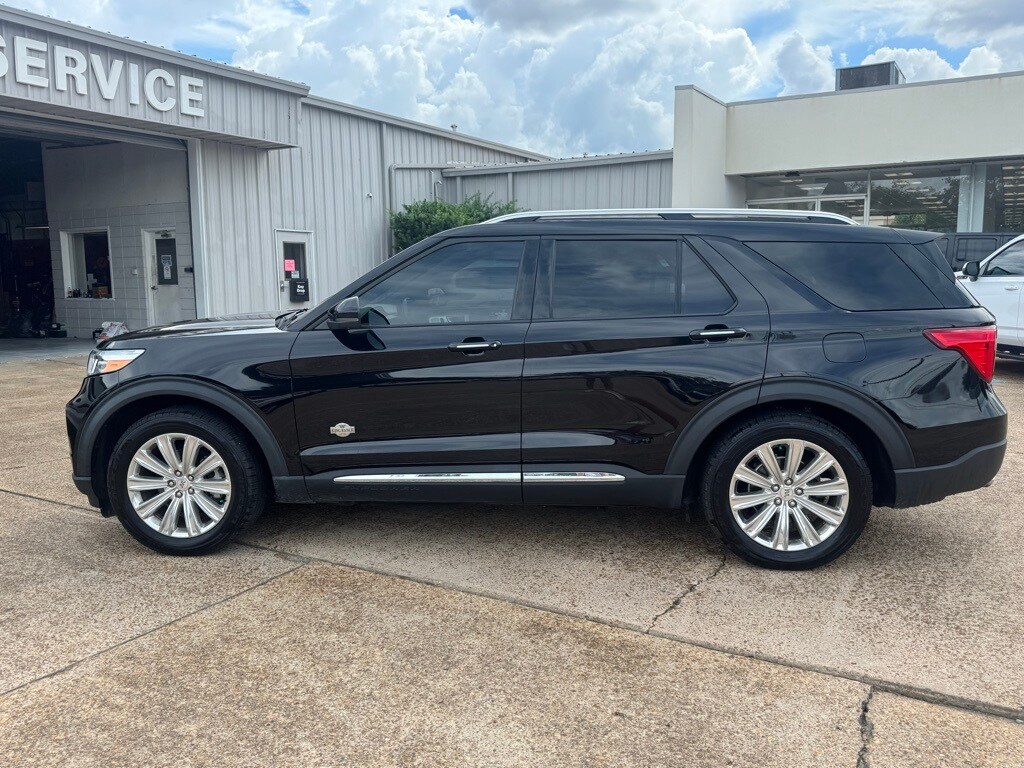 2022 Ford Explorer King Ranch photo 2