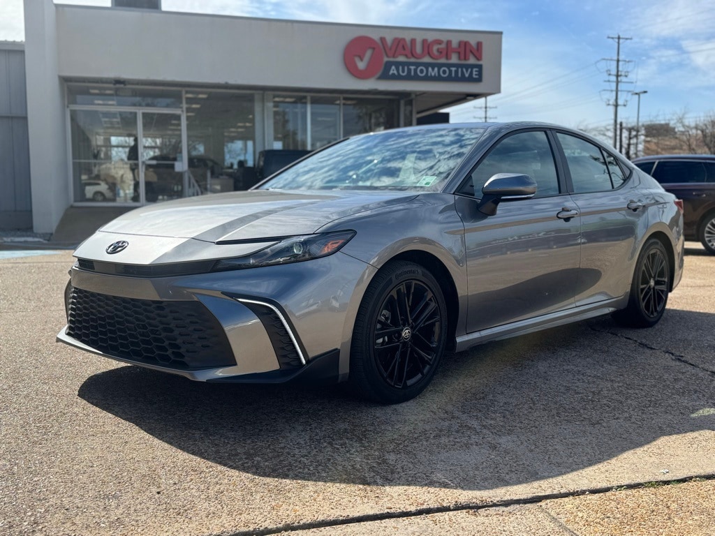 2025 Toyota Camry Sedan 