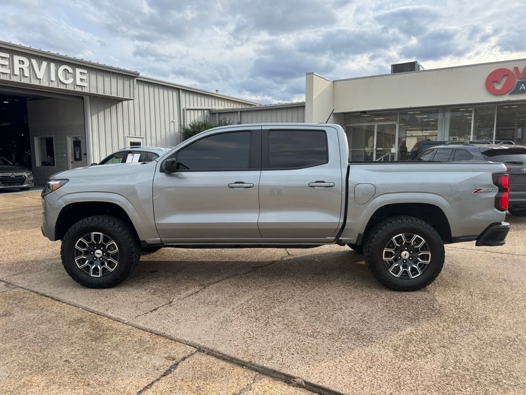 Used 2024 Chevrolet Colorado Z71 Truck Crew Cab