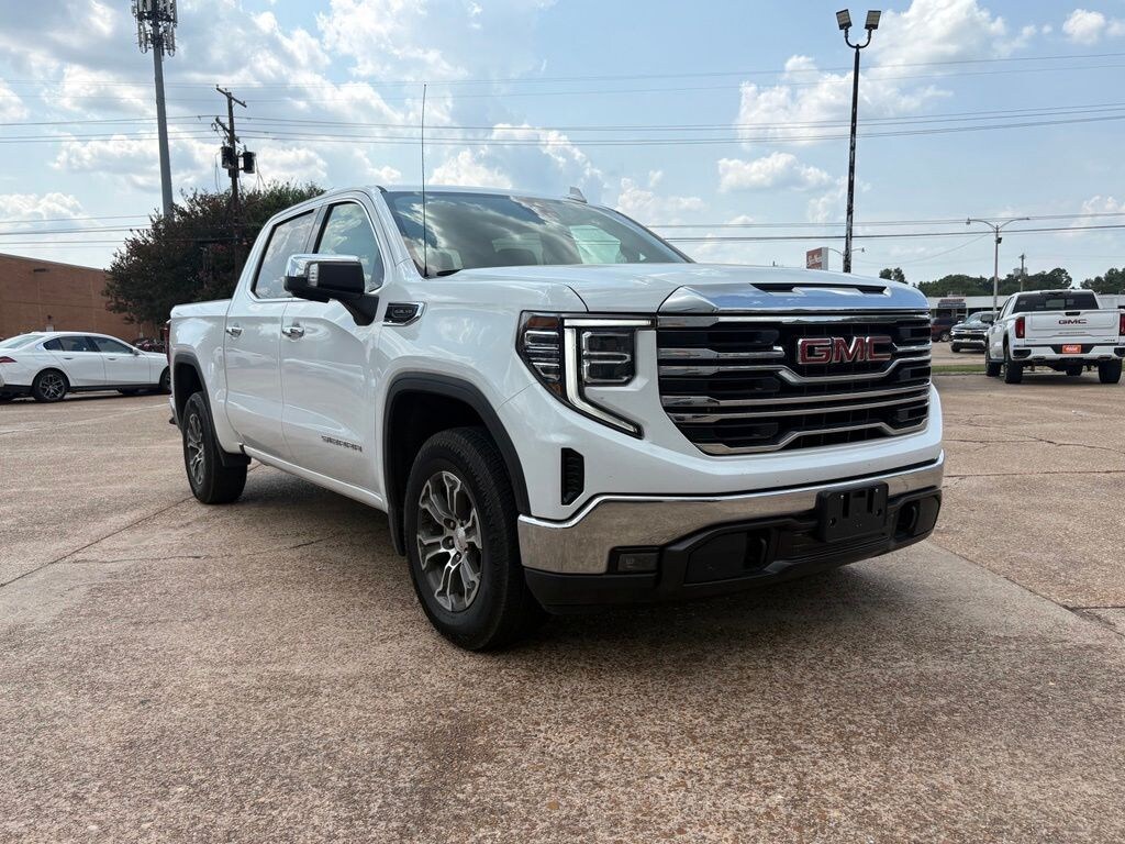 Used 2025 GMC Sierra 1500 SLT Truck Crew Cab