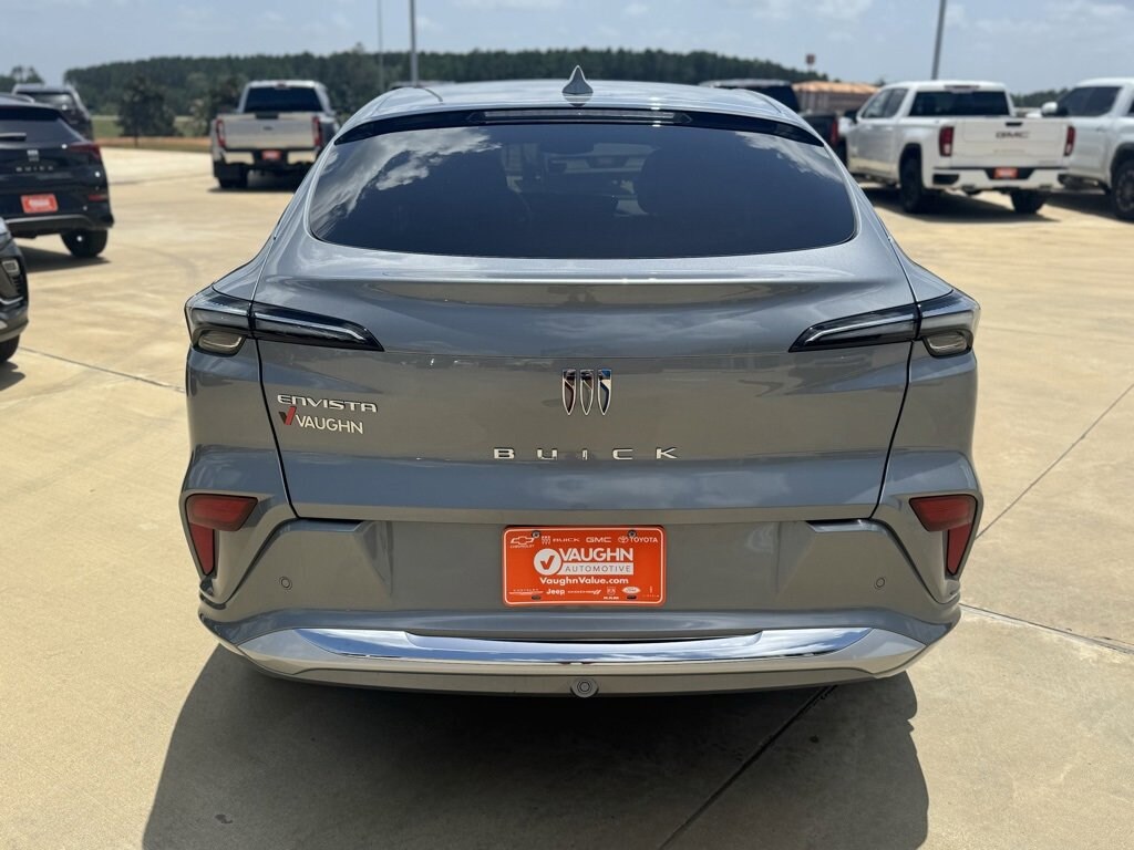 New 2025 Buick Envista Avenir SUV