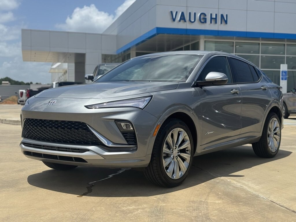 New 2025 Buick Envista Avenir SUV