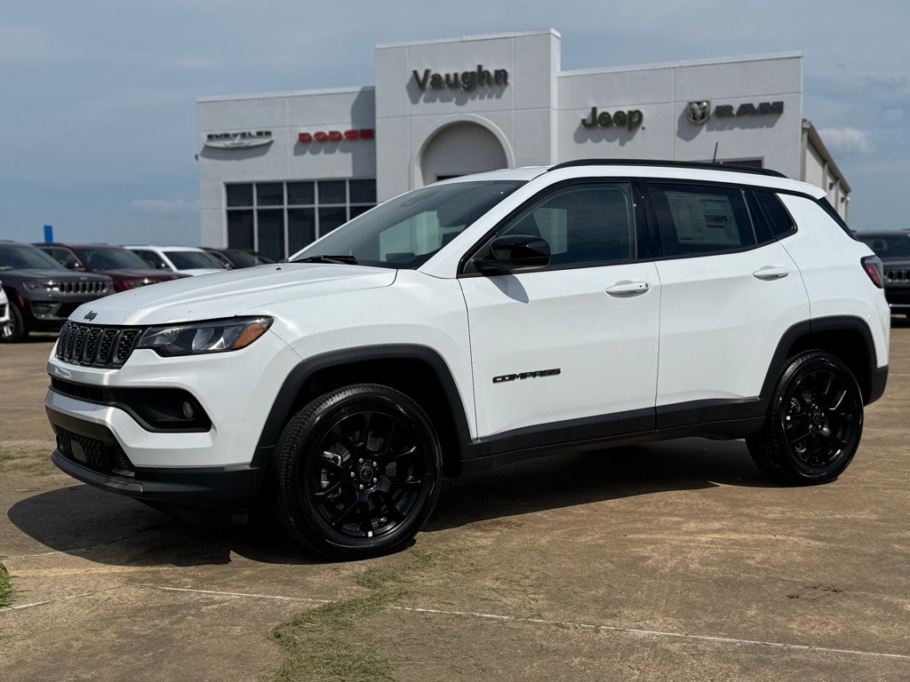 2026 Jeep Compass Altitude's photo