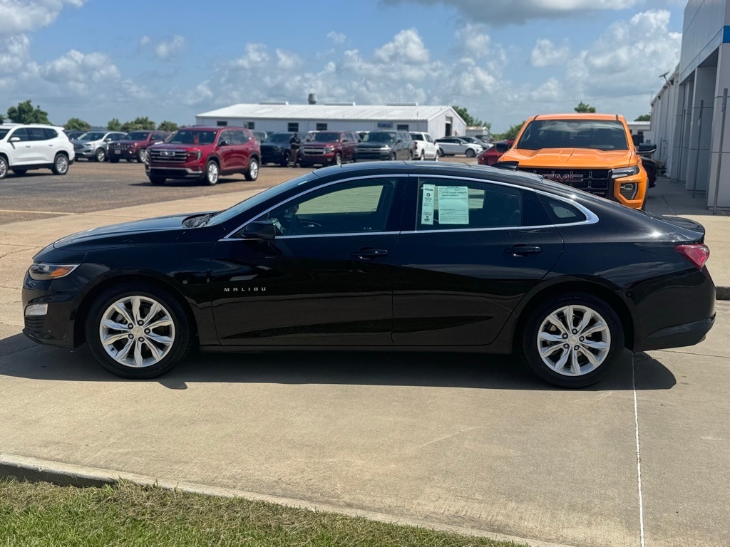 Used 2022 Chevrolet Malibu 1LT with VIN 1G1ZD5ST7NF117278 for sale in Bunkie, LA