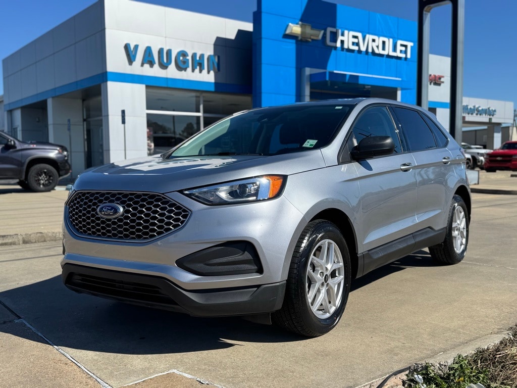 2023 Ford Edge SE