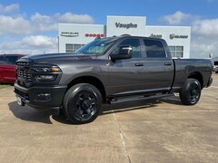 2026 Ram 2500 TRADESMAN CREW CAB 4X2 6'4 BOX Pickup