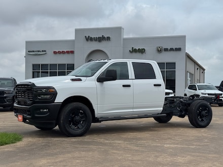 2025 Ram 2500 TRADESMAN CREW CAB 4X2 8' BOX Pickup