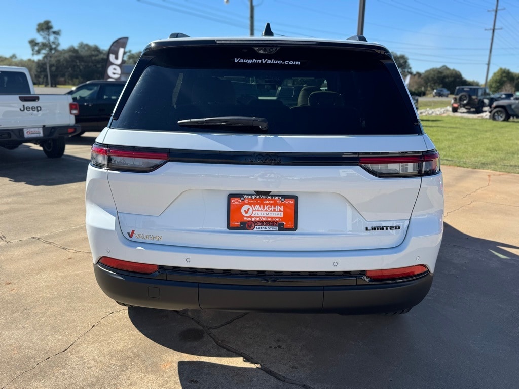 New 2025 Jeep Grand Cherokee LIMITED 4X2 Sport Utility