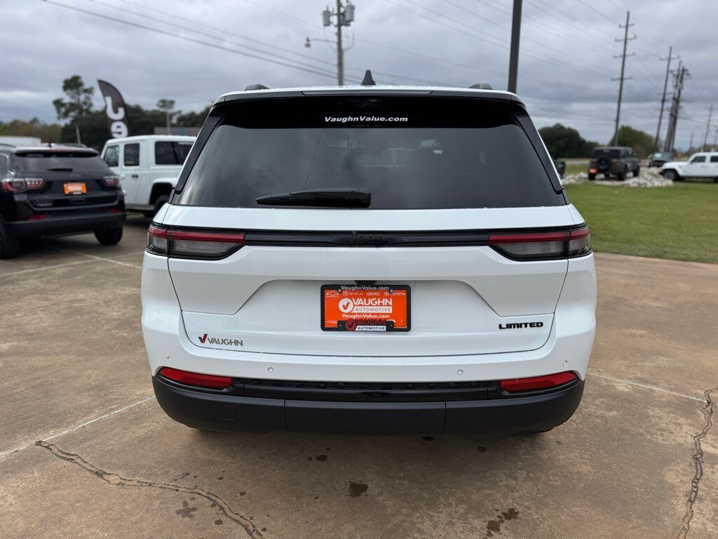 New 2025 Jeep Grand Cherokee LIMITED 4X2 Sport Utility