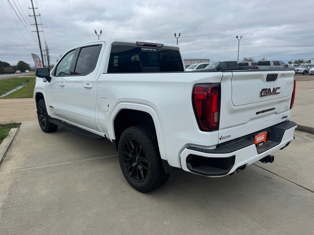 Used 2022 GMC Sierra 1500 AT4 Truck Crew Cab