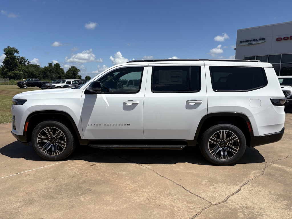 New 2026 Jeep Grand Wagoneer 4X2 Sport Utility