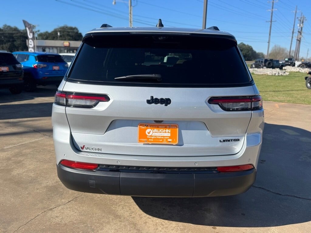 New 2025 Jeep Grand Cherokee L LIMITED 4X2 Sport Utility