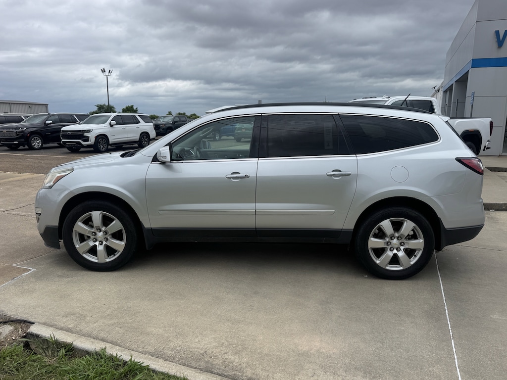 Used 2017 Chevrolet Traverse Premier SUV