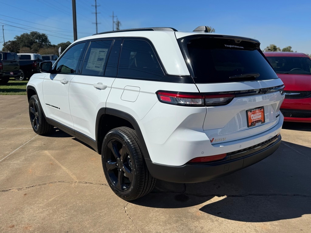 New 2025 Jeep Grand Cherokee LIMITED 4X2 Sport Utility