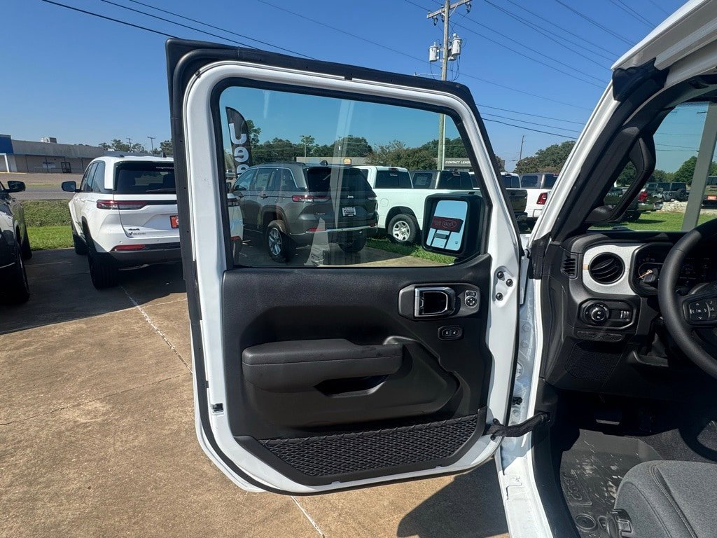 2025 Jeep Gladiator Sport S - Photo 9