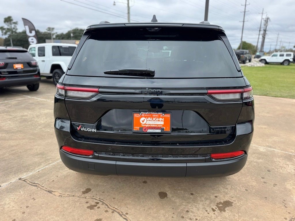 New 2025 Jeep Grand Cherokee LIMITED 4X2 Sport Utility