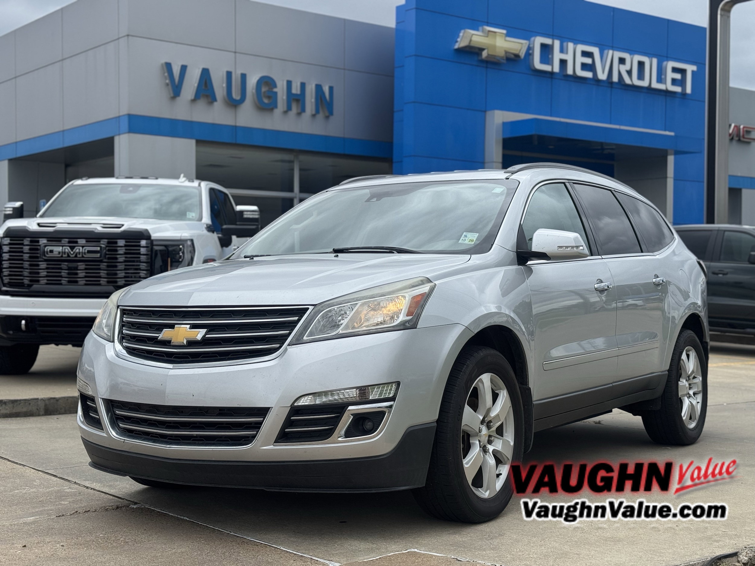 2017 Chevrolet Traverse Premier FWD's photo