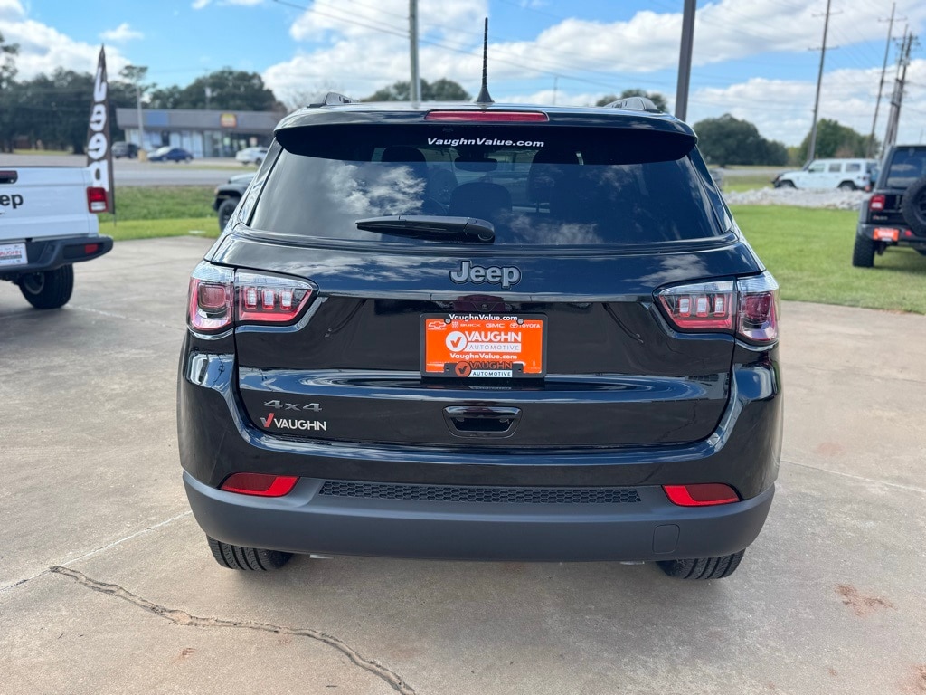 New 2026 Jeep Compass LATITUDE ALTITUDE 4X4 Sport Utility