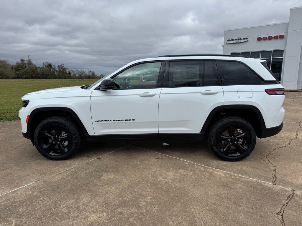 New 2025 Jeep Grand Cherokee LIMITED 4X2 Sport Utility