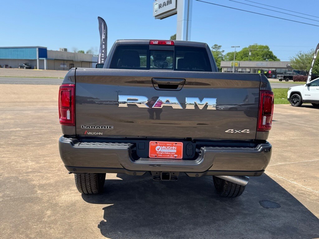 2025 Ram 2500 Laramie photo 4