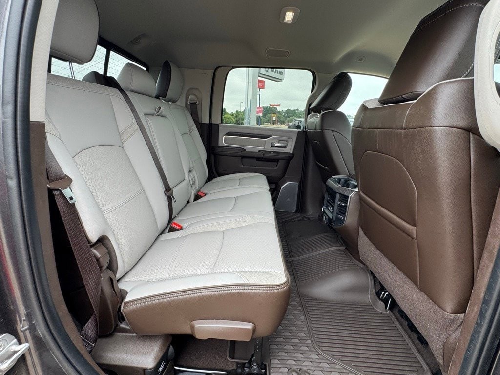 2025 RAM 2500 Laramie - Photo 18