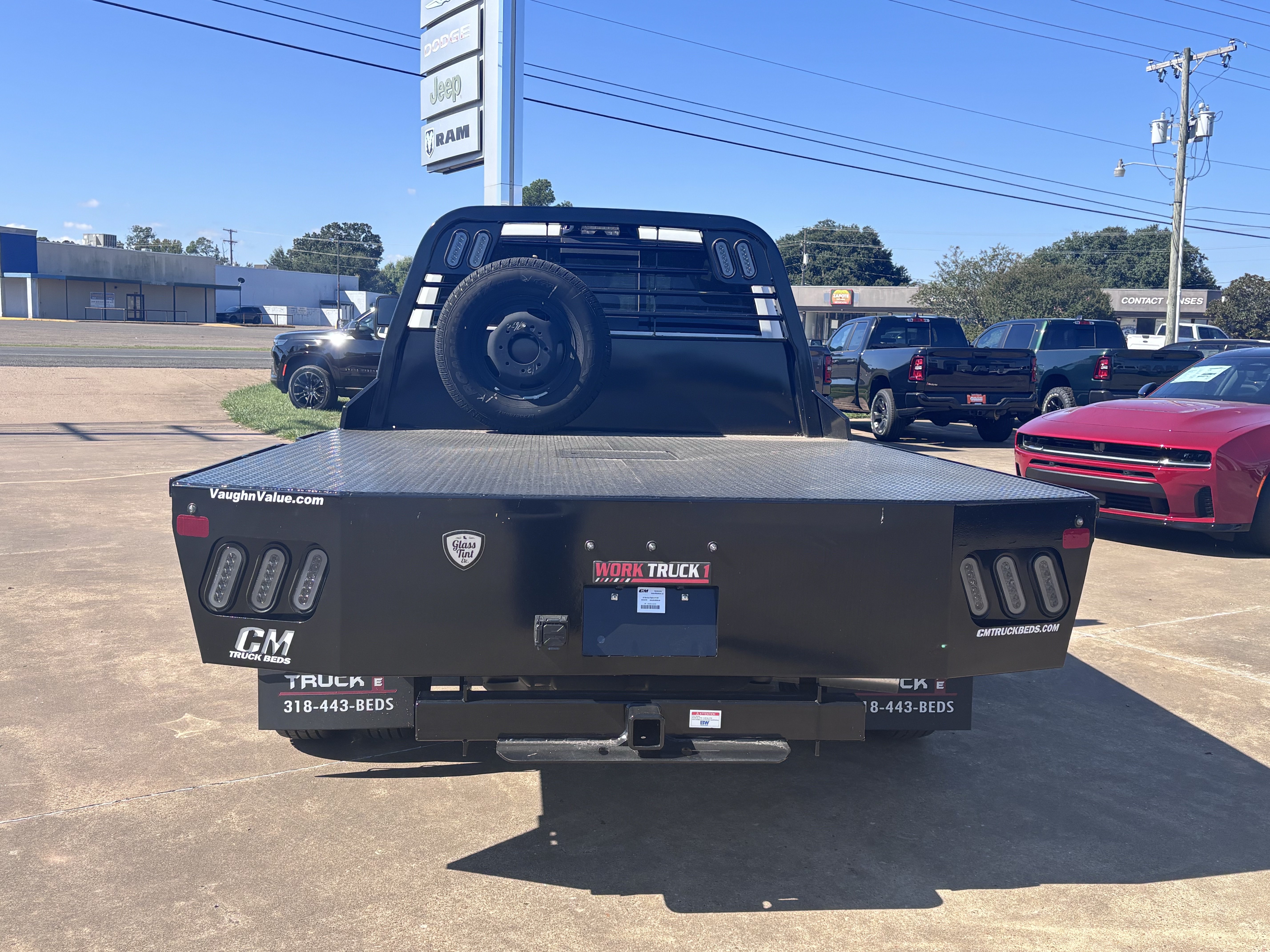New 2026 Ram 3500 Chassis Cab TRADESMAN CREW 4X2 60' CA Pickup
