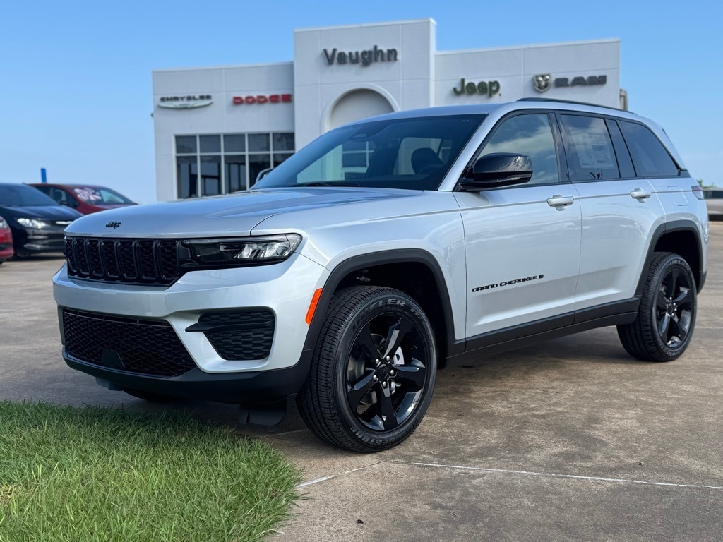 New 2025 Jeep Grand Cherokee ALTITUDE X 4X2 Sport Utility