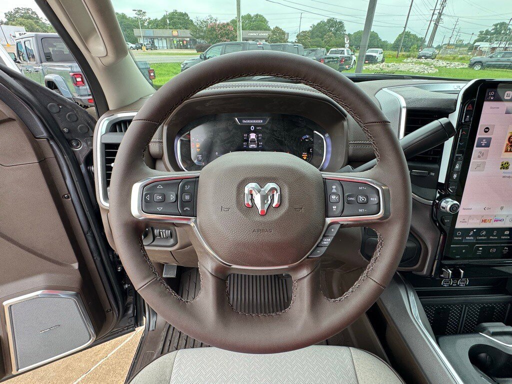 2025 RAM 2500 Laramie - Photo 11
