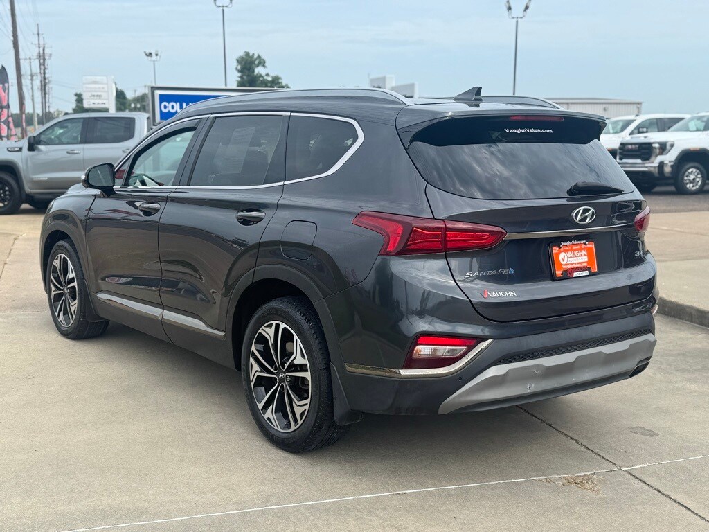 2020 Hyundai Santa Fe Limited 2.0T photo 2