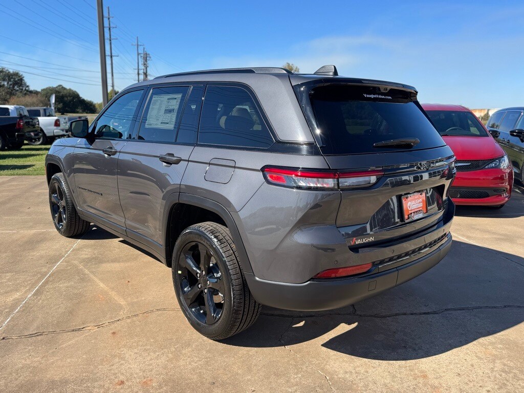 New 2025 Jeep Grand Cherokee LIMITED 4X2 Sport Utility