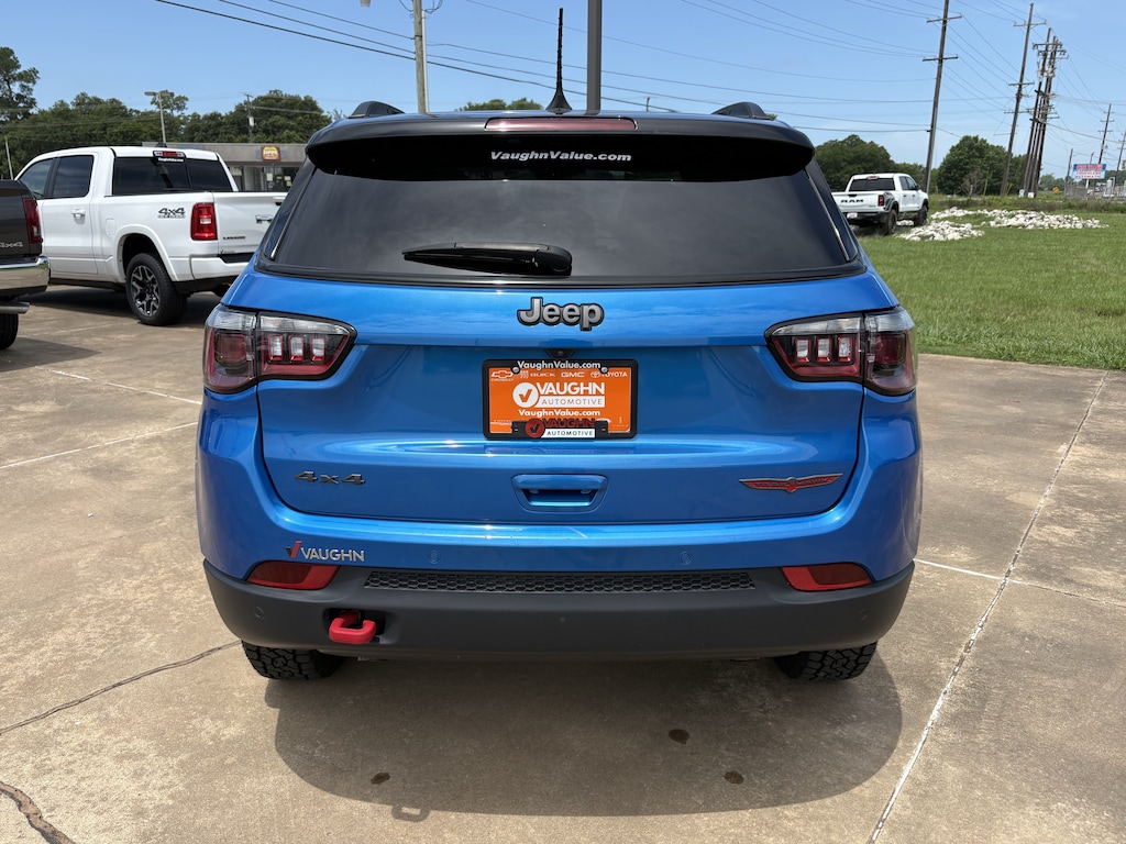 Used 2025 Jeep Compass Trailhawk SUV