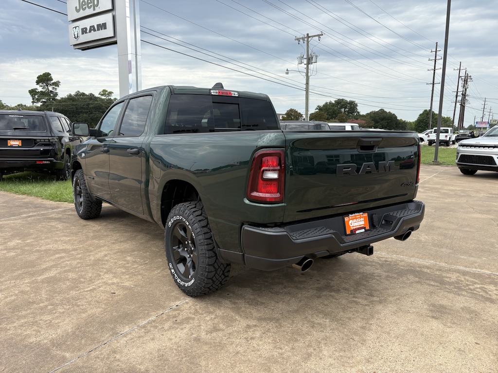 New 2026 Ram 1500 TRADESMAN CREW CAB 4X4 Pickup